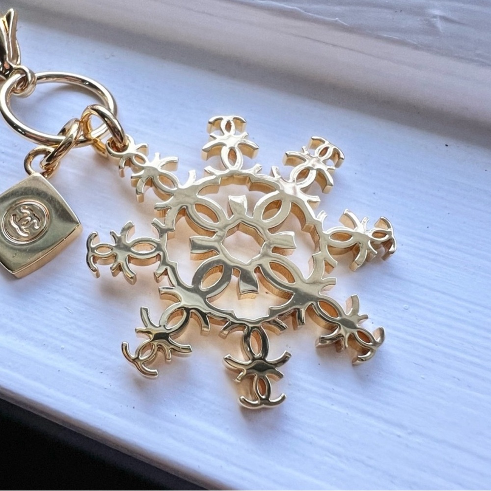 Chanel Limited Edition Holiday CC Snowflake Charm 2024
